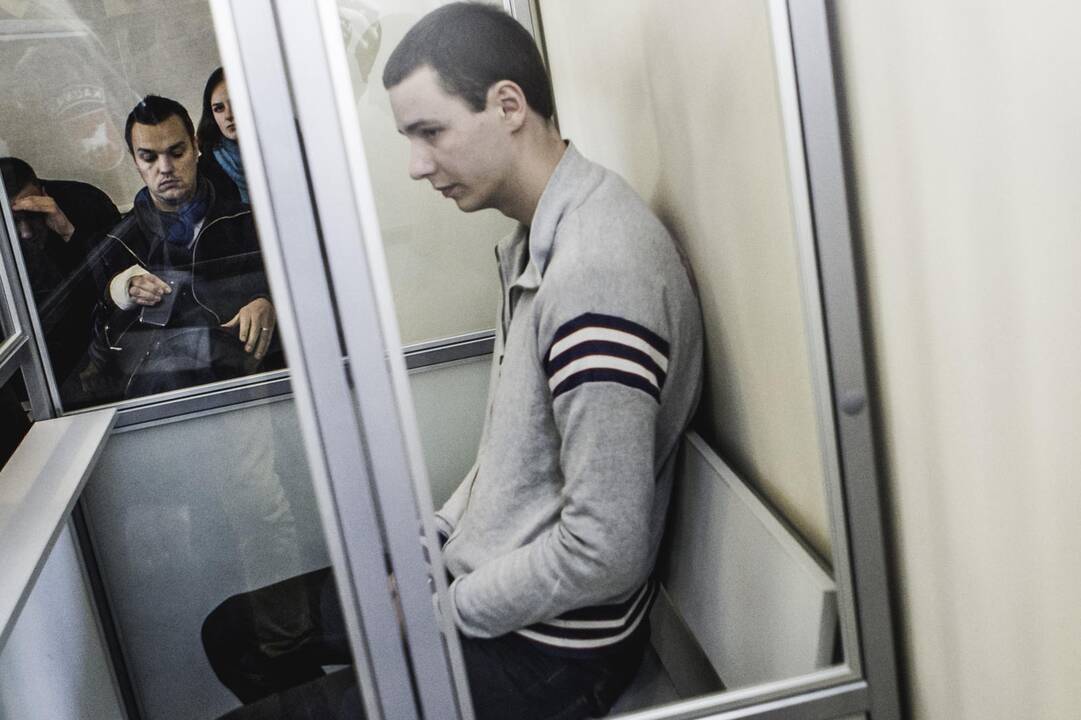 Šilainiuose mamą ir dukrą pražudęs 20-metis savo kaltę pripažino
