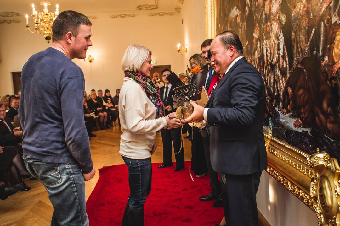 Apdovanoti gražiausių Kauno rajono sodybų šeimininkai