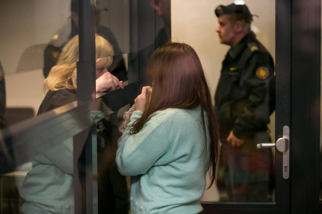 Du savo kūdikius nužudžiusi lietuvė išgirdo antrą nuosprendį