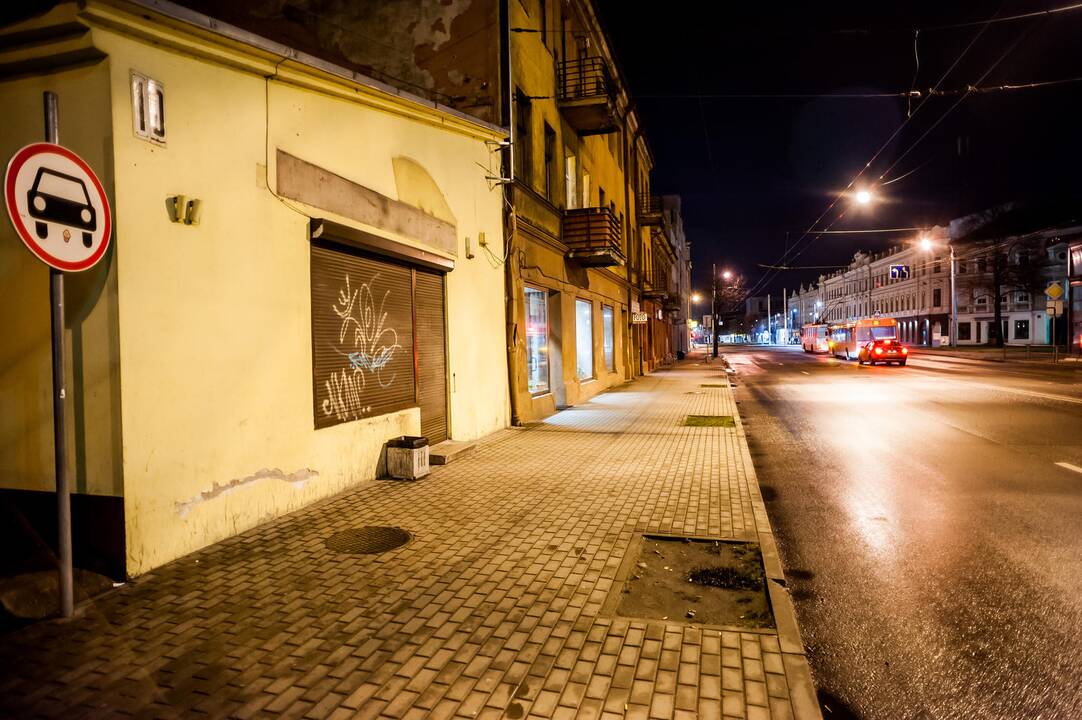Netekę leidimo naktį prekiauti alkoholiu daugelis barų tuomet visai nebedirba