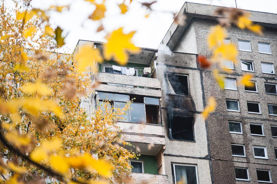 S. Žukausko gatvėje degė daugiabutis