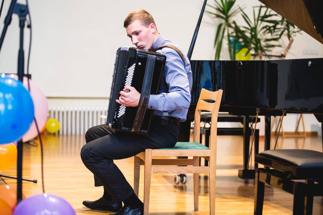 A. Kačanausko muzikos mokykla išlydėjo 42-ąją mokinių laidą