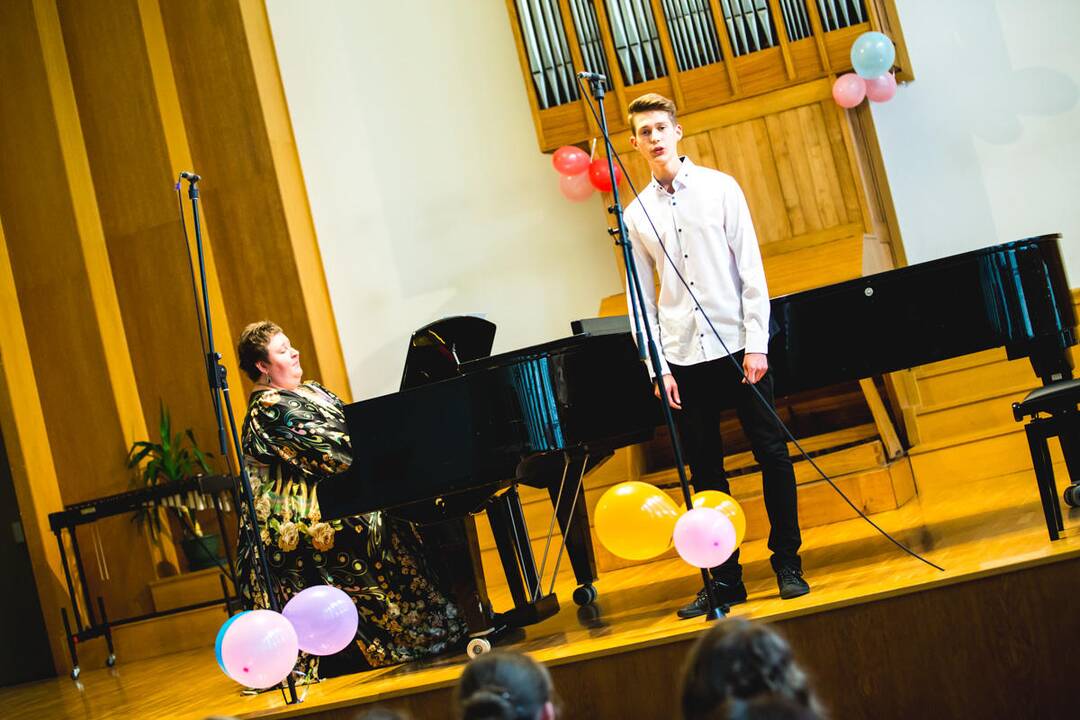 A. Kačanausko muzikos mokykla išlydėjo 42-ąją mokinių laidą