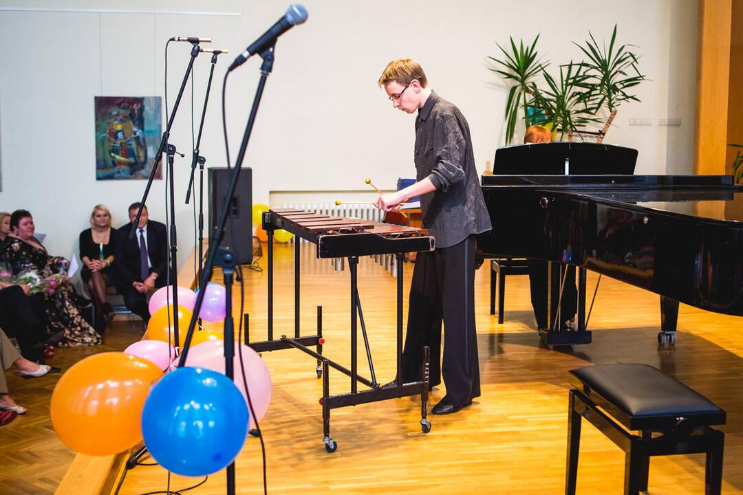 A. Kačanausko muzikos mokykla išlydėjo 42-ąją mokinių laidą