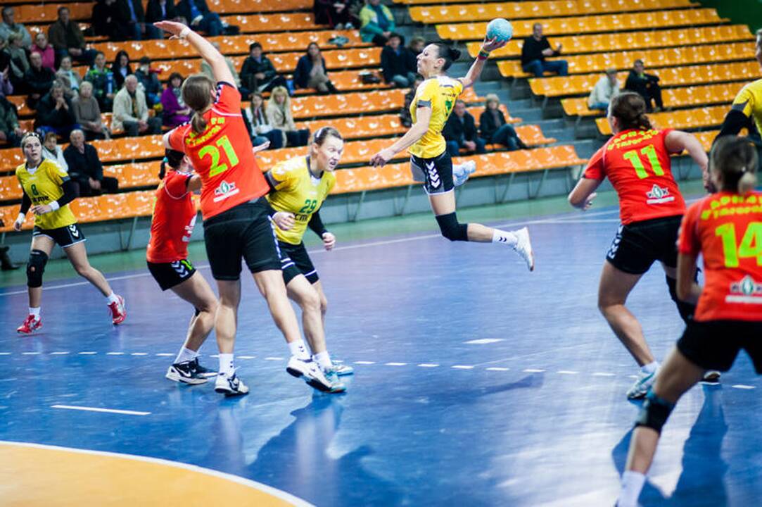 Europos taurės moterų rankinio varžybos ACME "Žalgiris" - HC "Karpatai"