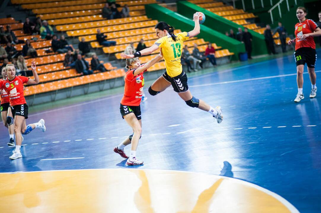 Europos taurės moterų rankinio varžybos ACME "Žalgiris" - HC "Karpatai"