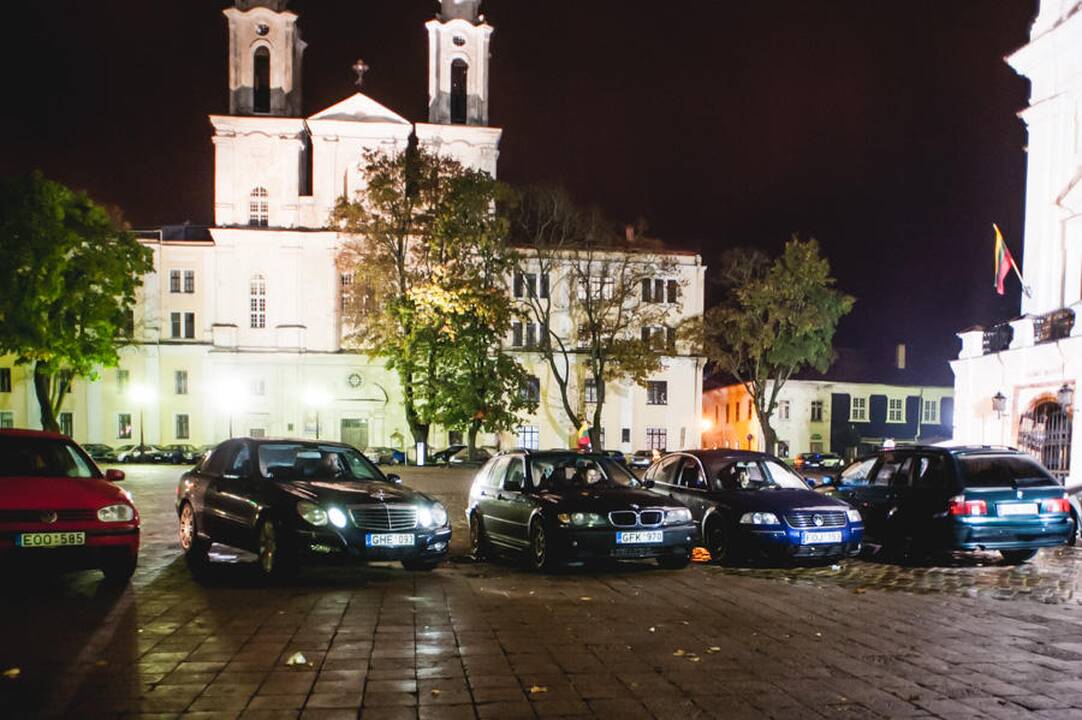 Kauniečiai aktyviai palaikė krepšinio rinktinę