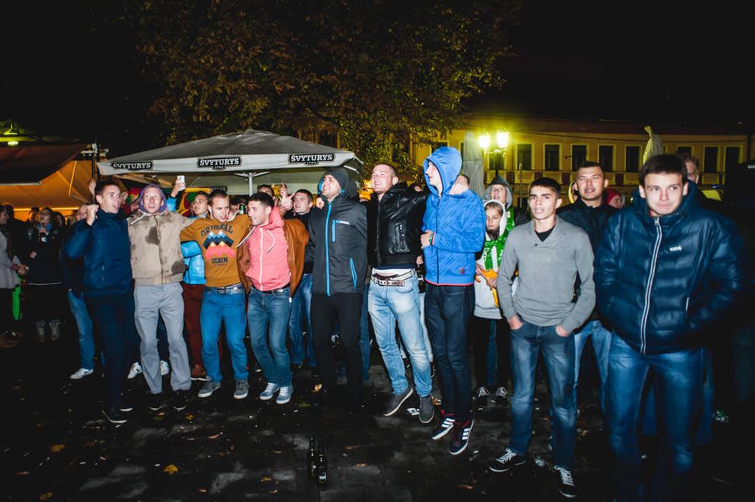 Kauniečiai aktyviai palaikė krepšinio rinktinę