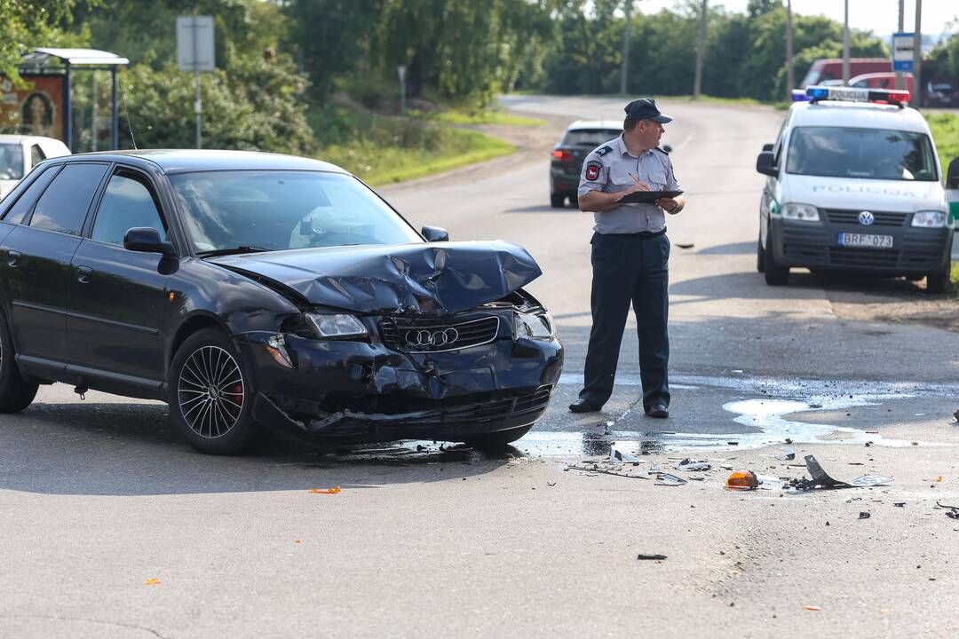 Automobilio ir motociklo avarija