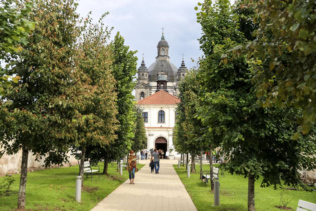 Žolinių šv. mišios Pažaislio vienuolyne