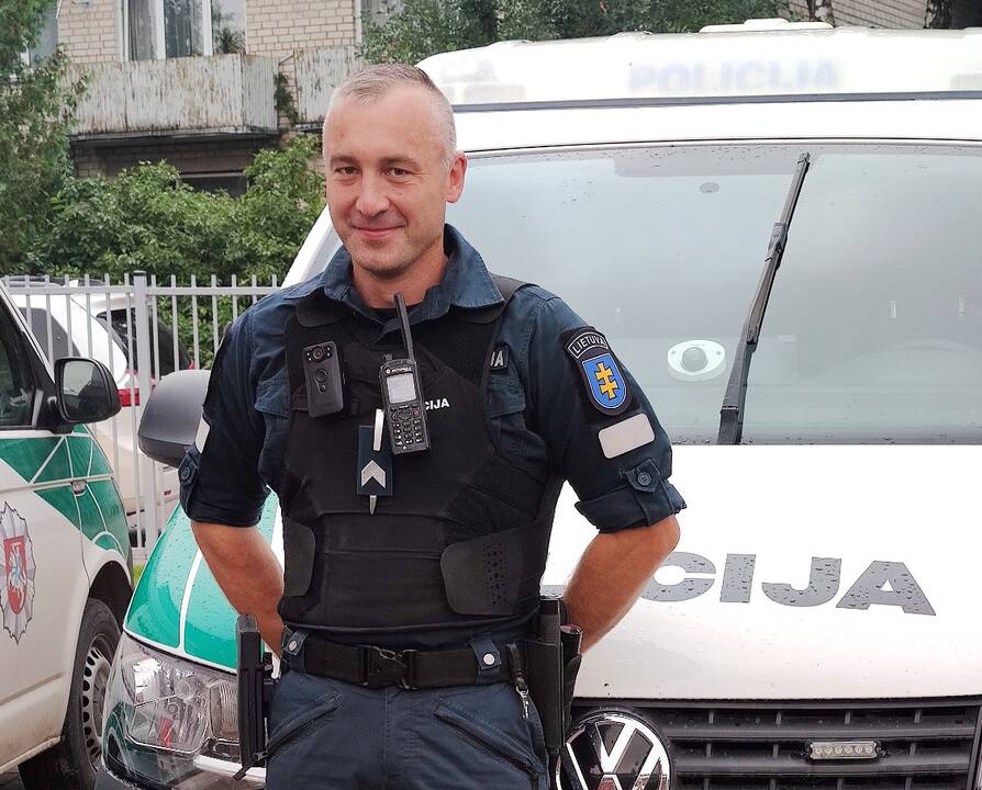 Girtą vairuotoją ne tarybos metu sučiupęs pareigūnas užkirto kelią galimai nelaimei