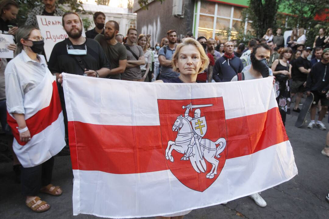Baltarusijoje žmonės ir toliau reiškia nepasitenkinimą valdžia protestuodami