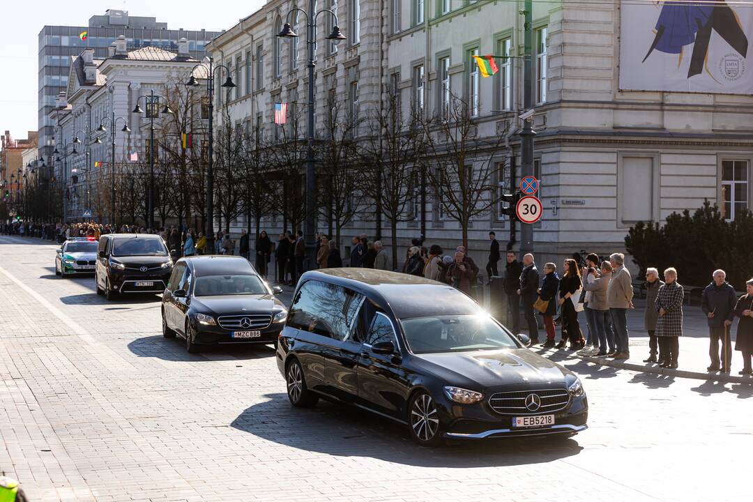 Pratybose žuvusių JAV karių pagerbimo ceremonija