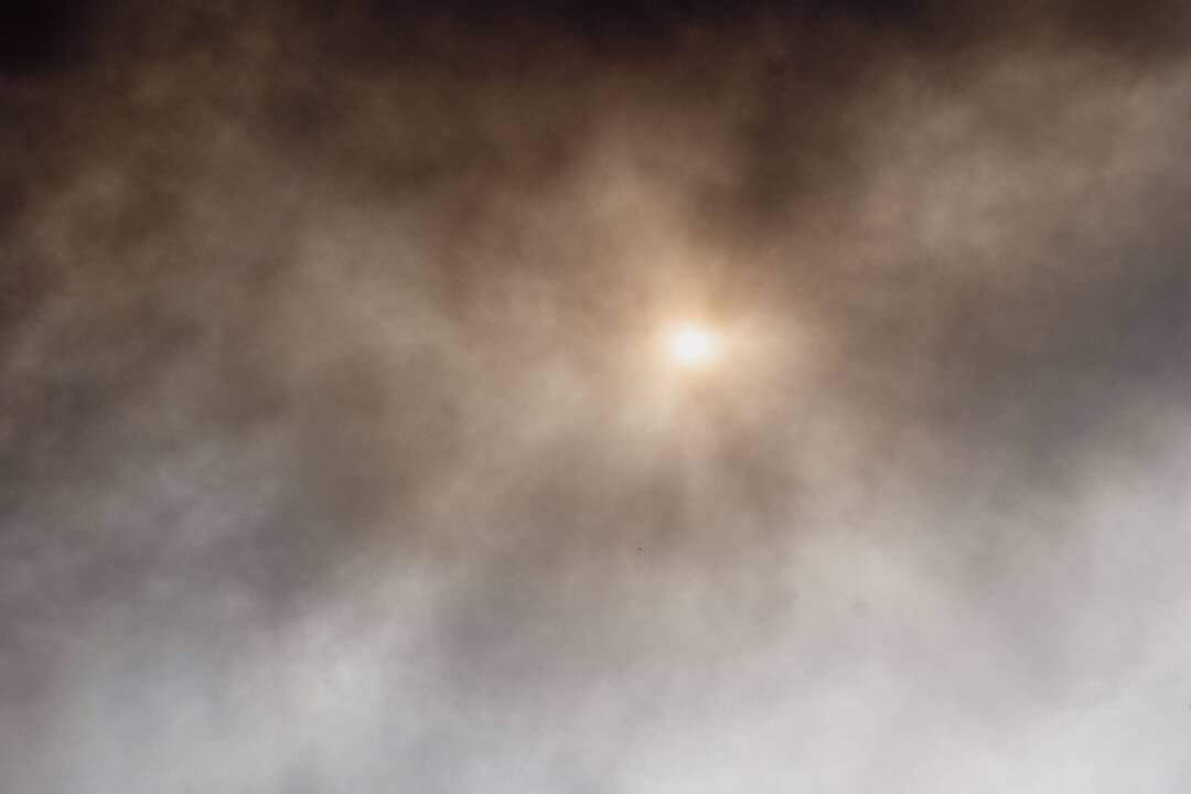 Gaisras atliekų tvarkymo gamykloje „Energesman“