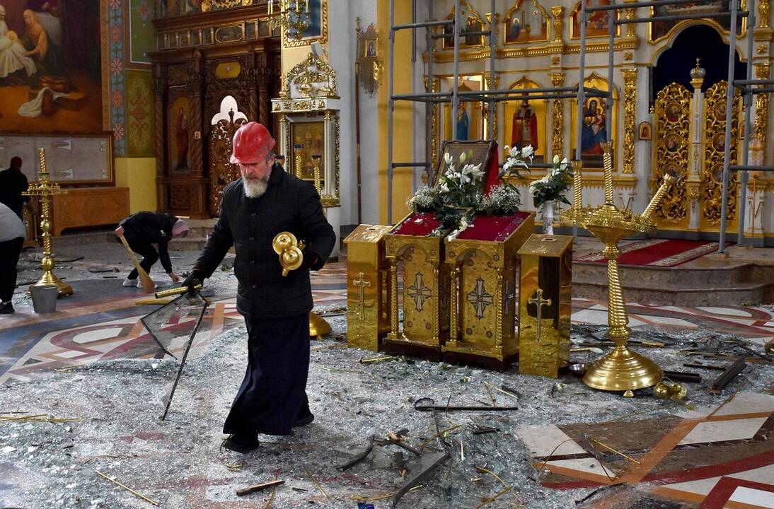 Ukraina žengė žingsnį su Rusija susijusios ortodoksų bažnyčios uždraudimo link