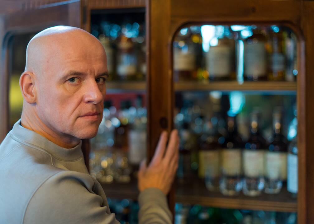 Rezultatas: aktorius Juozas Gaižauskas teigia rašęs tiesiog piligriminį romaną, o tai, kad "Dievą su šlepetėmis" ištiko tokia sėkmė, jam iki šiol sunkiai suvokiama.