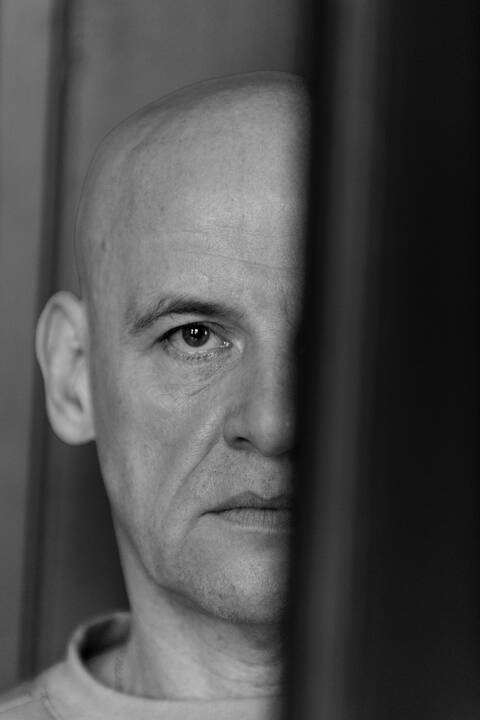 Rezultatas: aktorius Juozas Gaižauskas teigia rašęs tiesiog piligriminį romaną, o tai, kad "Dievą su šlepetėmis" ištiko tokia sėkmė, jam iki šiol sunkiai suvokiama.