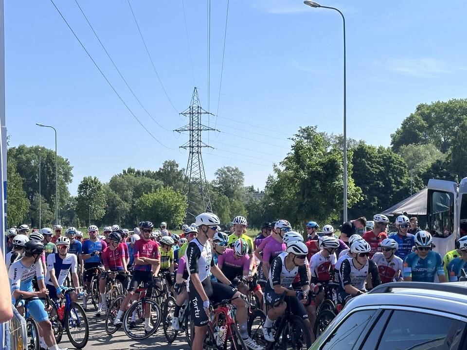Lenktynės: dėl prizinių vietų penkias dienas, varžysis daugiau nei šimtas profesionalių dviratininkų.