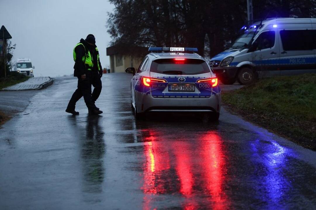 Po raketos sprogimo – žinia iš Lenkijos: nesutinka, kad Ukraina dalyvautų tiriant atvejį