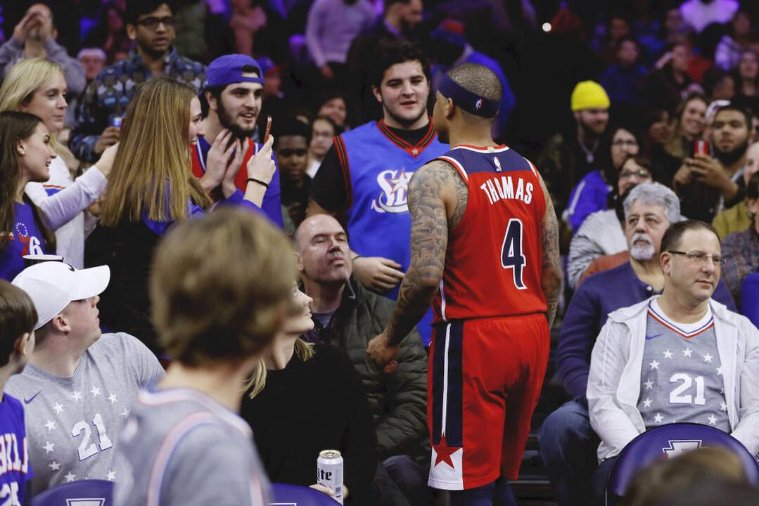 Po incidento su „76ers“ sirgaliais I. Thomasas sulaukė papildomos diskvalifikacijos