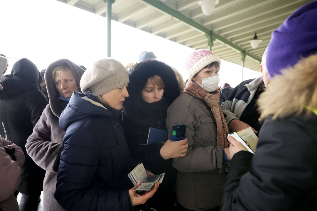 Devintoji karo Ukrainoje diena