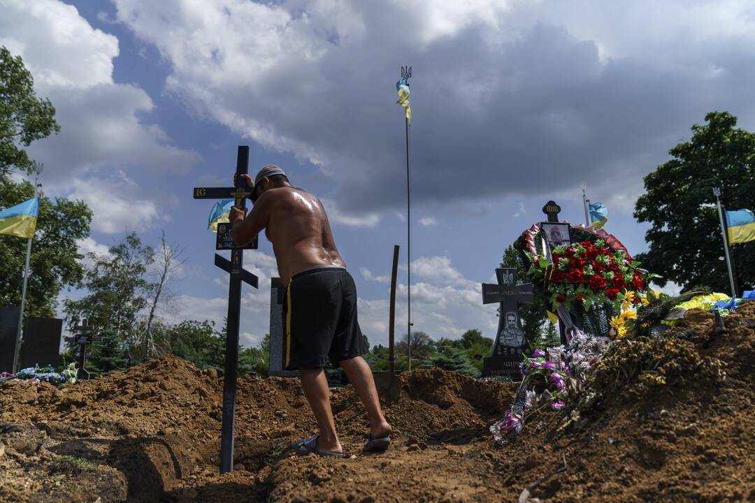 163-oji karo Ukrainoje diena