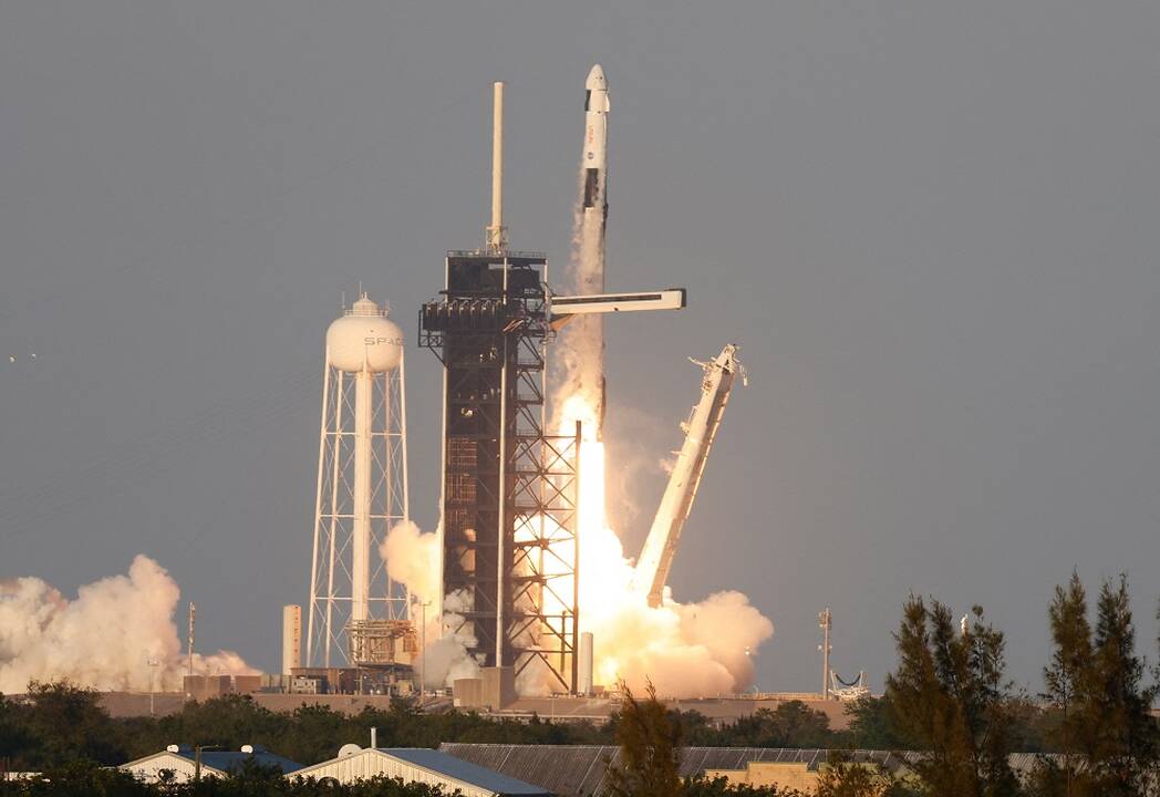 Į TKS išskrido erdvėlaivis, sudarysiantis sąlygas parskraidinti du įstrigusius astronautus