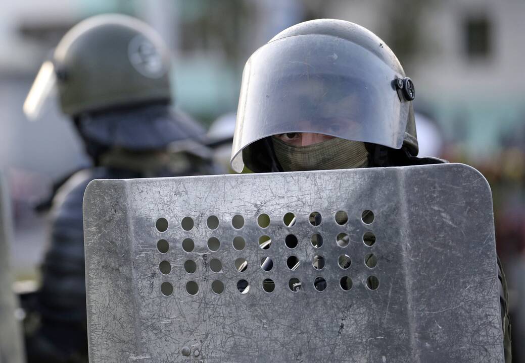 Baltarusijoje žmonės ir toliau reiškia nepasitenkinimą valdžia protestuodami