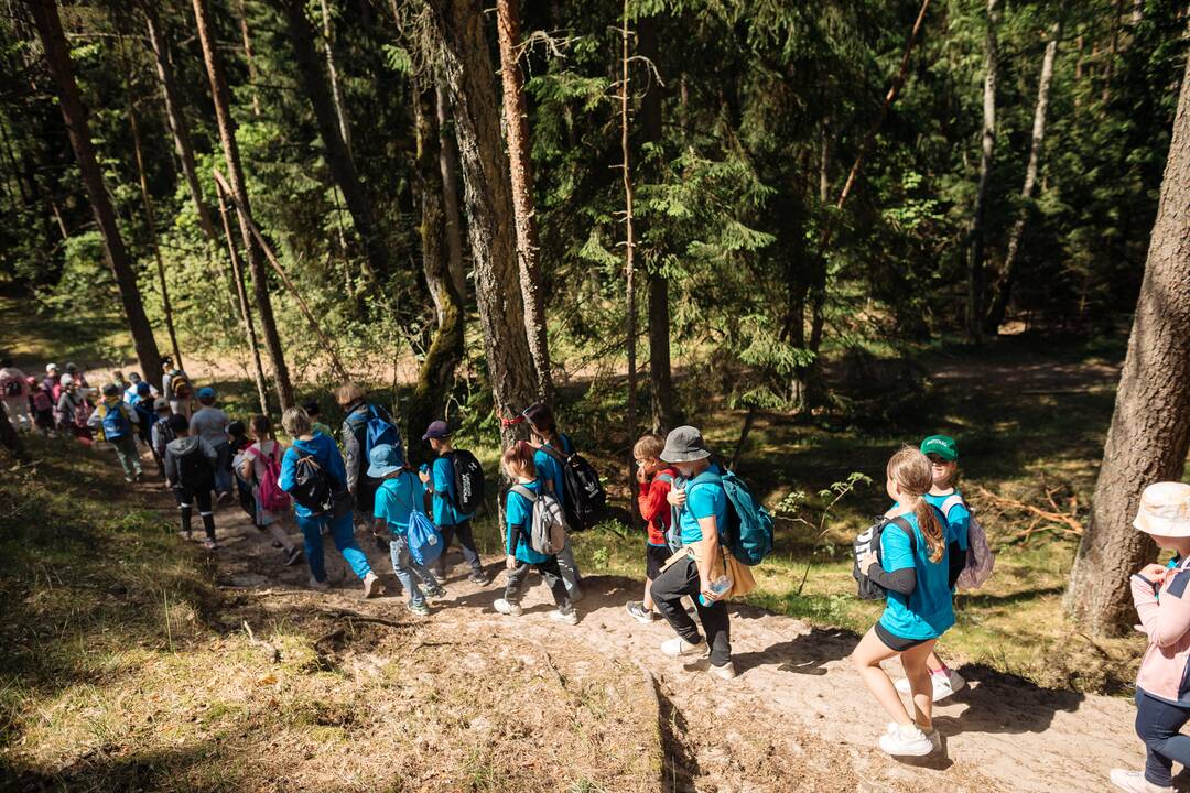 Susidomėjimas: jaunųjų klaipėdiečių žygis „Žingsniai Klaipėdai“ sulaukė daugiau kaip 1,6 tūkst. dalyvių.