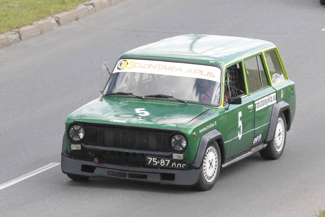 Pilaitėje - Lietuvos automobilių greituminio slalomo pirmenybių varžybos