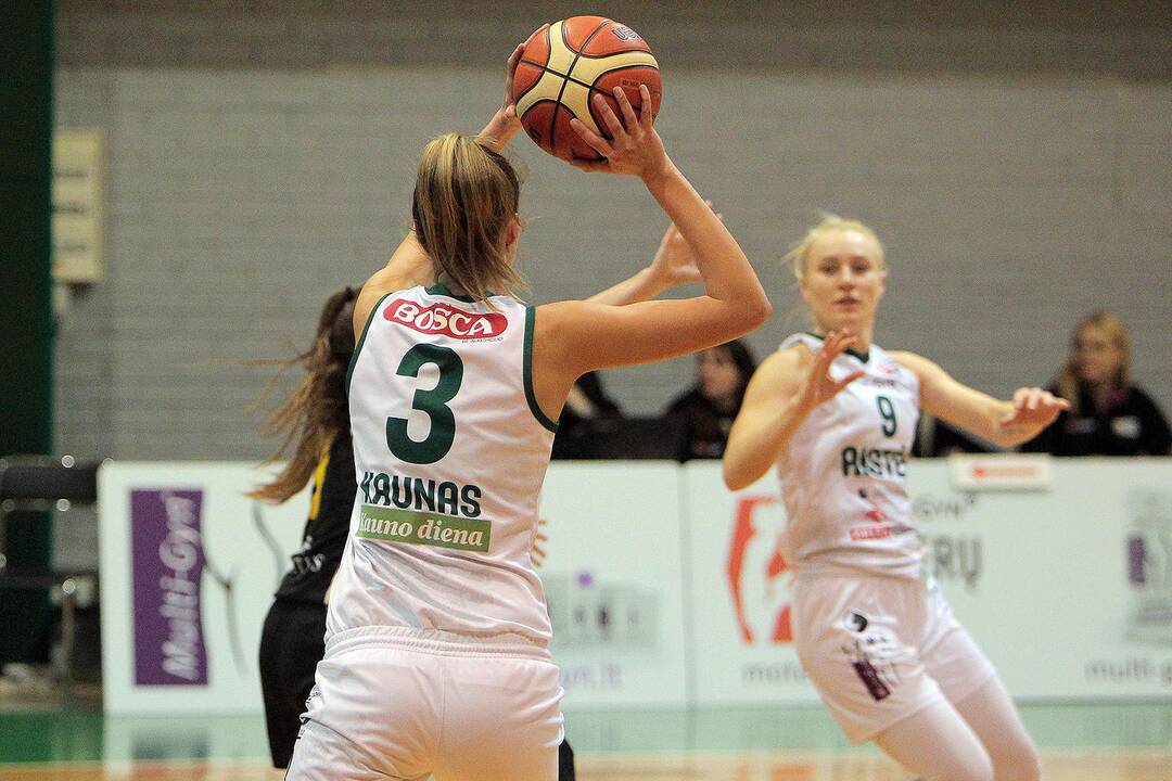 Moterų lyga: „Aistės-LSMU“ – „Šiauliai-Uni.“ 77:58