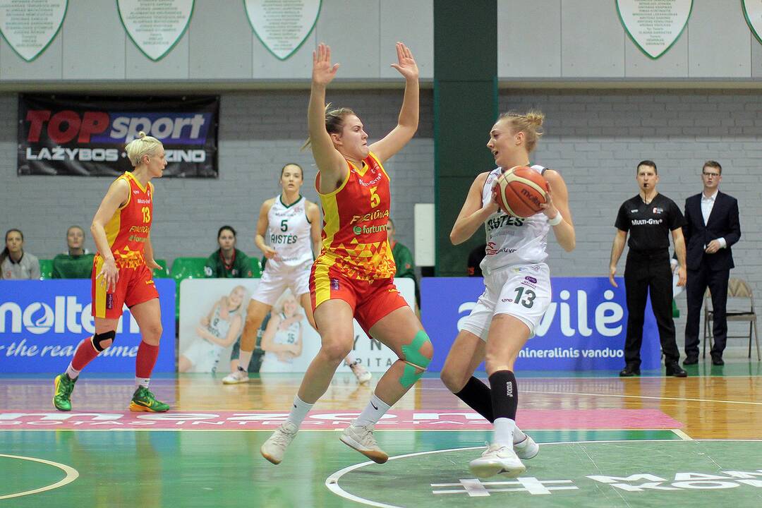 Moterų lyga: „Aistės-LSMU“ – „Fortūna“ 73:35