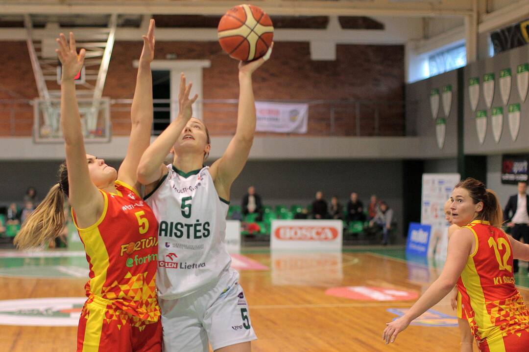 Moterų lyga: „Aistės-LSMU“ – „Fortūna“ 73:35