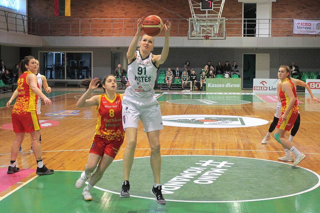 Moterų lyga: „Aistės-LSMU“ – „Fortūna“ 73:35