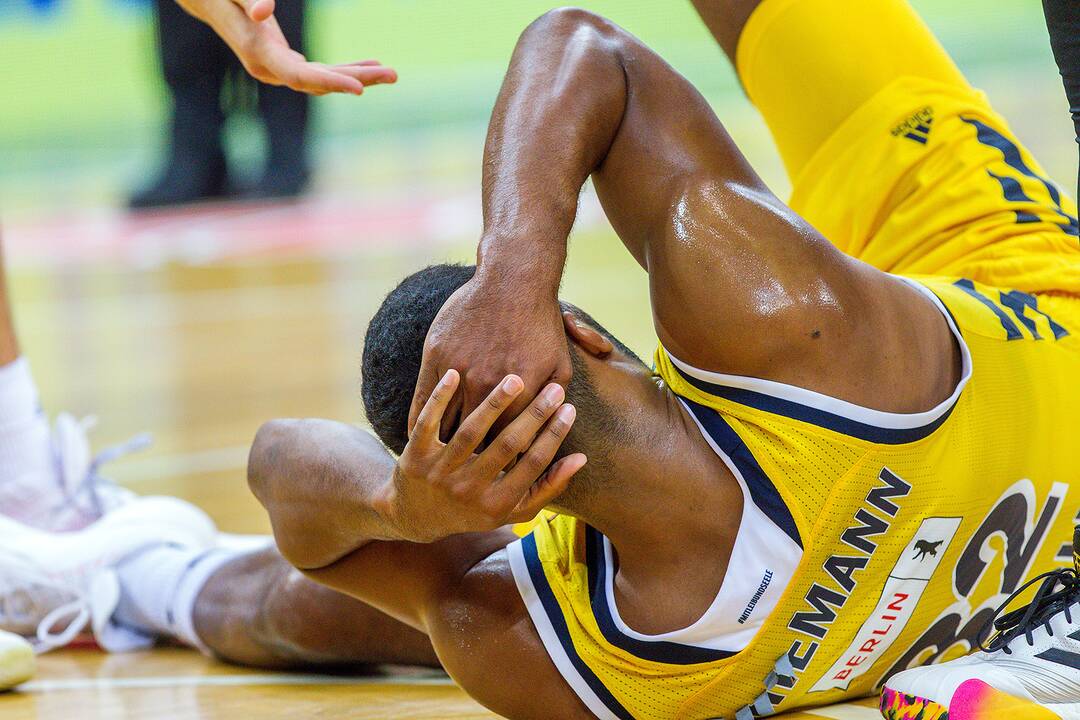 „We're Back“ turnyras: „Alba“ – „Olimpia“ 57:79