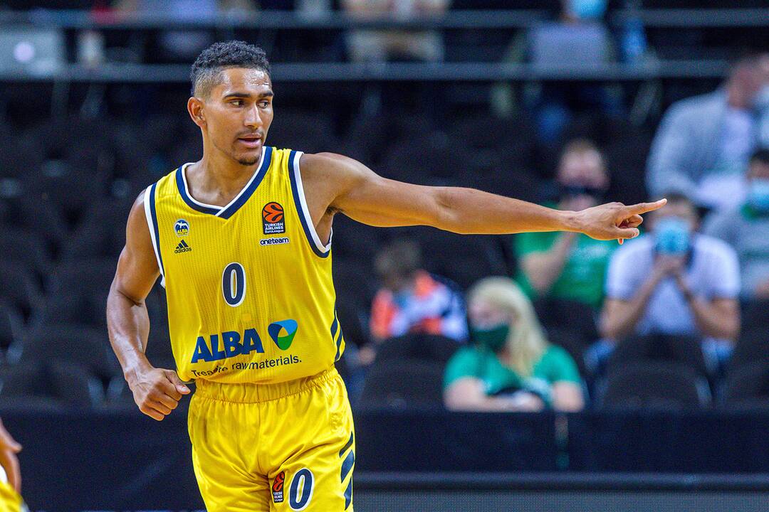 „We're Back“ turnyras: „Alba“ – „Olimpia“ 57:79