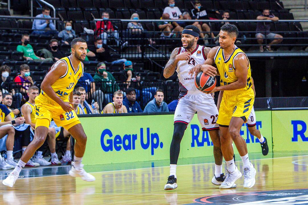 „We're Back“ turnyras: „Alba“ – „Olimpia“ 57:79