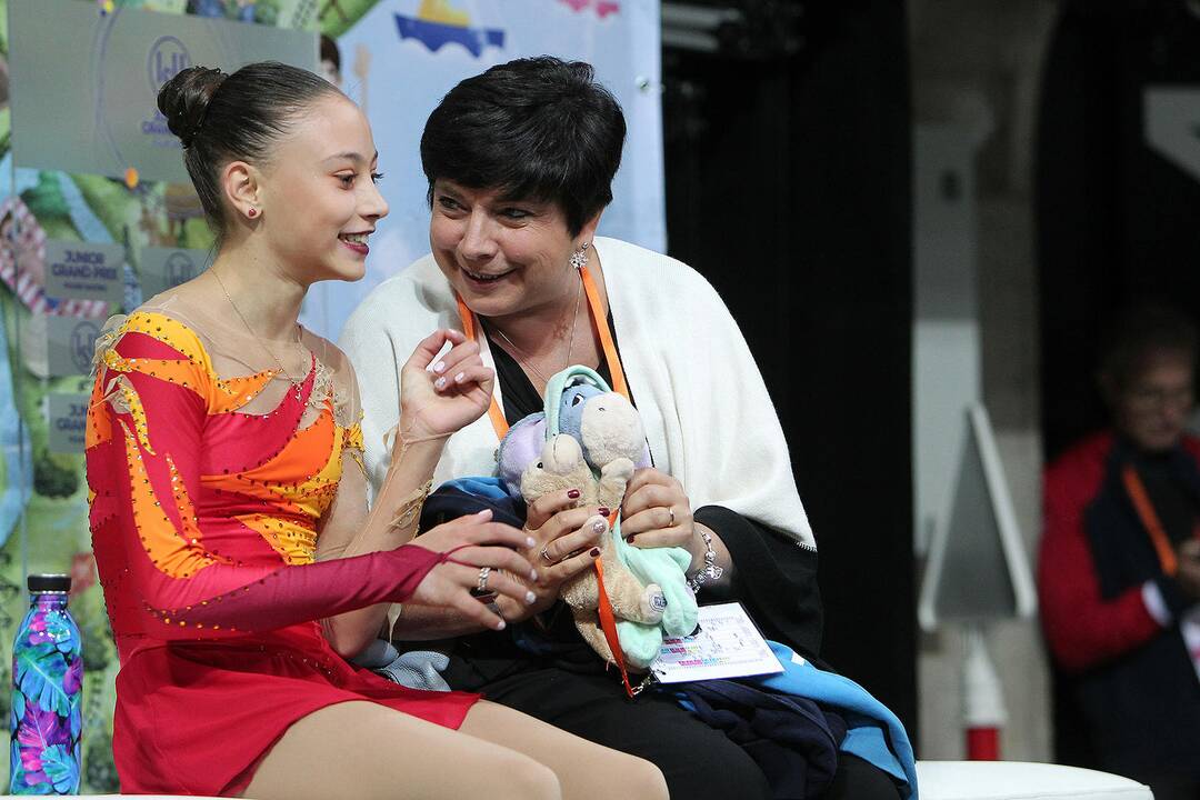 „Amber Cup“. Merginų trumpoji programa