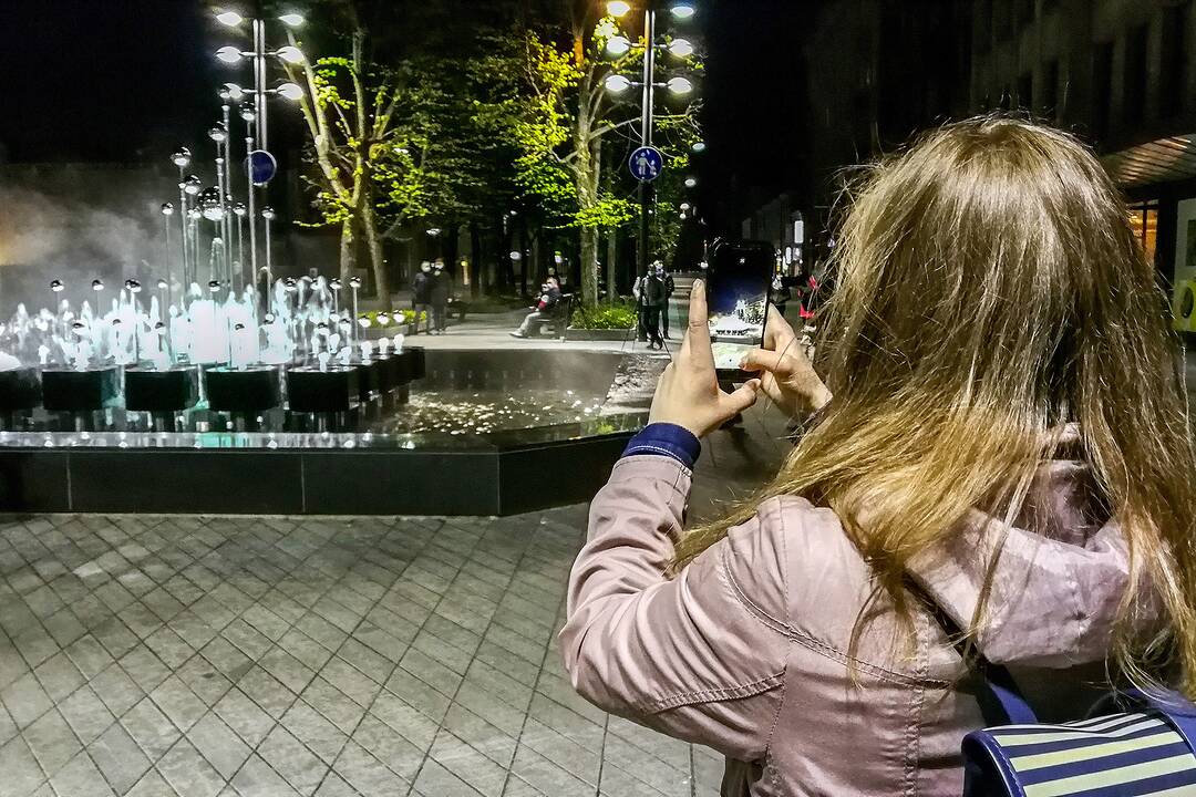 Atgijo Laisvės alėjos fontanas
