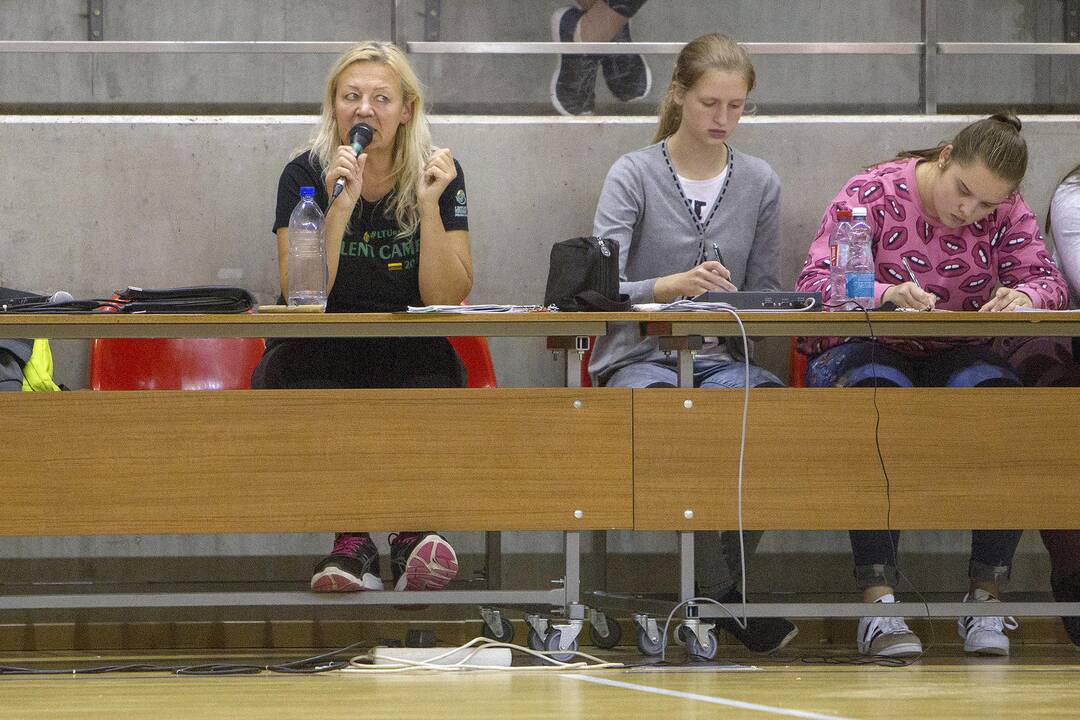 BMRL: „Garliava“ – „Gorodničanka“ 32:30