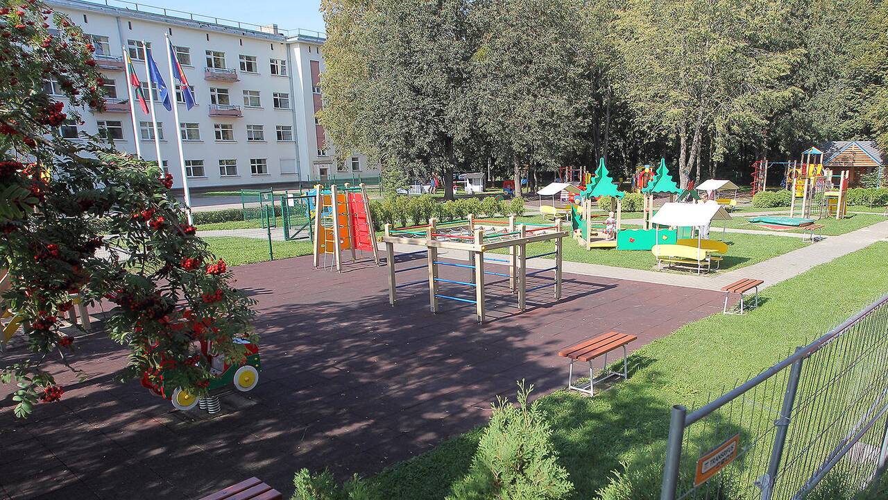 Mokyklos-darželio „Gilė“ atidarymas Akademijoje