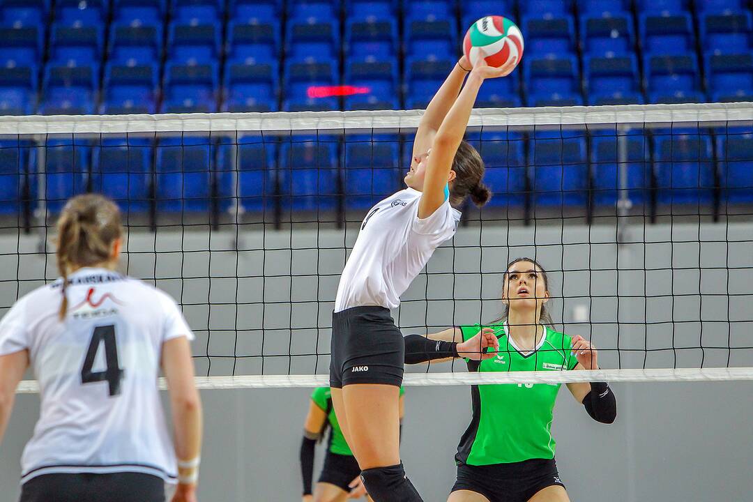 Tinklinis: TK „Kaunas-VDU“ – „Prekyba-Parama“ 2:3