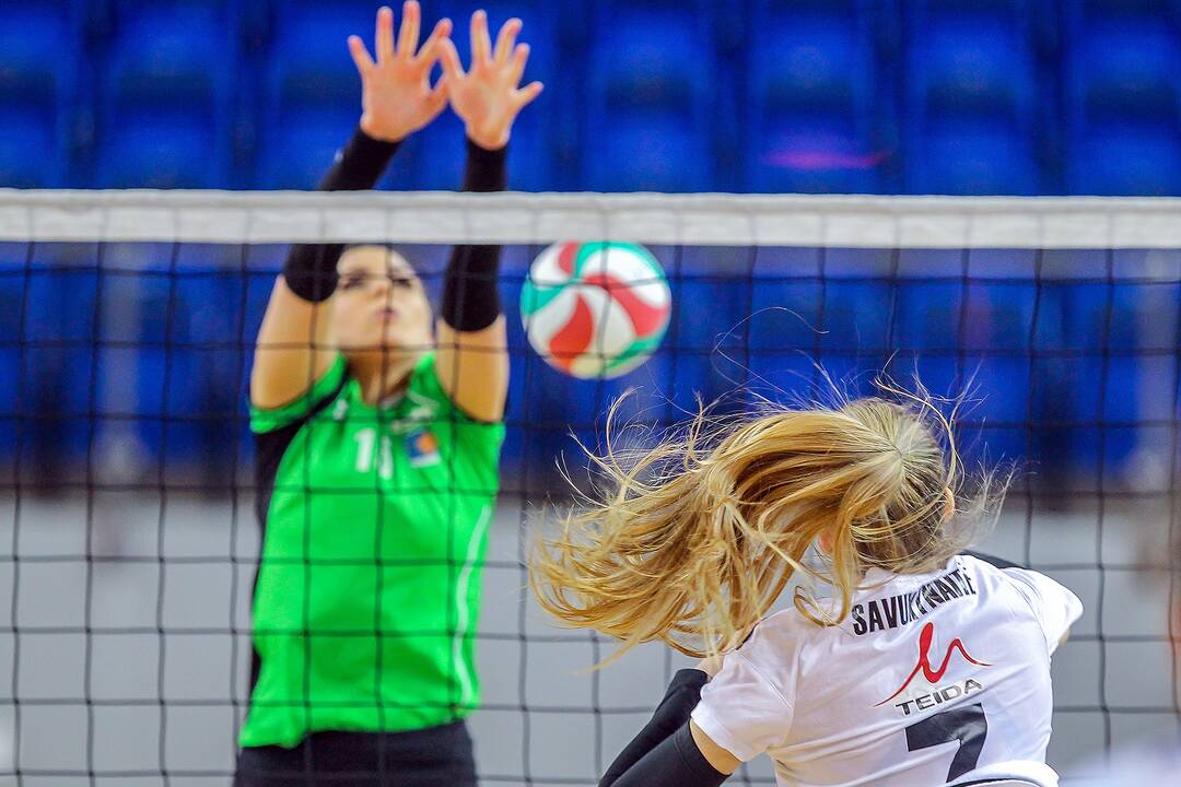 Tinklinis: TK „Kaunas-VDU“ – „Prekyba-Parama“ 2:3