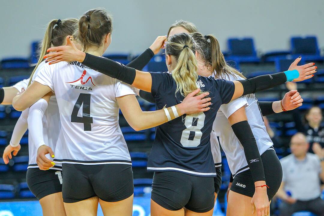 Tinklinis: TK „Kaunas-VDU“ – „Prekyba-Parama“ 2:3