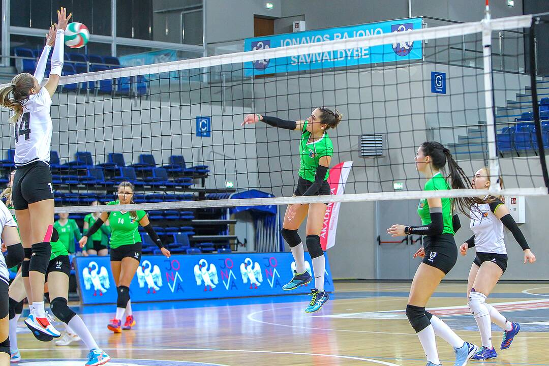 Tinklinis: TK „Kaunas-VDU“ – „Prekyba-Parama“ 2:3