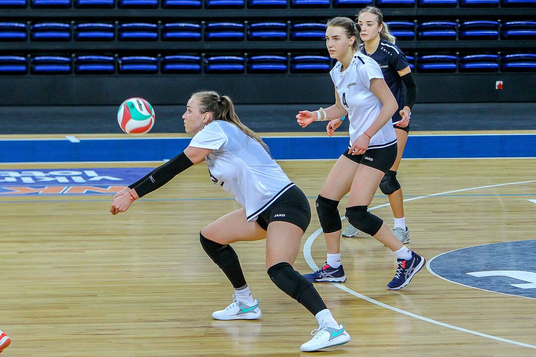 Tinklinis: TK „Kaunas-VDU“ – „Prekyba-Parama“ 2:3
