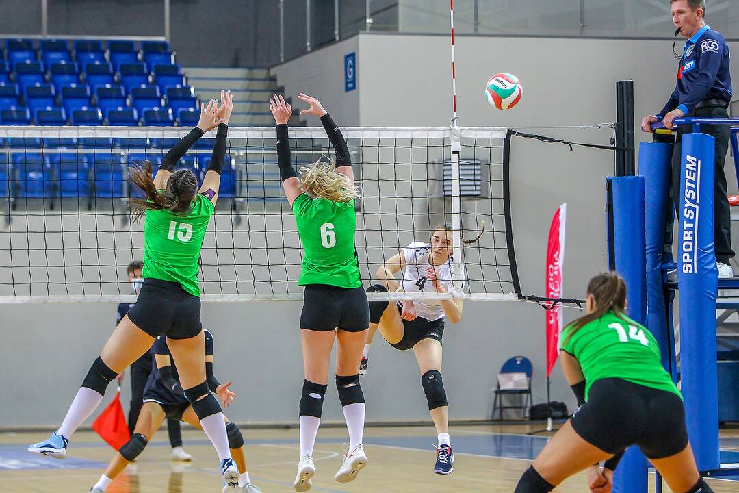 Tinklinis: TK „Kaunas-VDU“ – „Prekyba-Parama“ 2:3