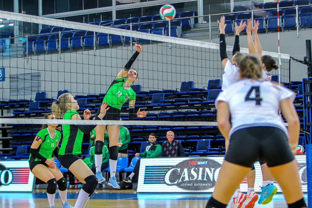 Tinklinis: TK „Kaunas-VDU“ – „Prekyba-Parama“ 2:3