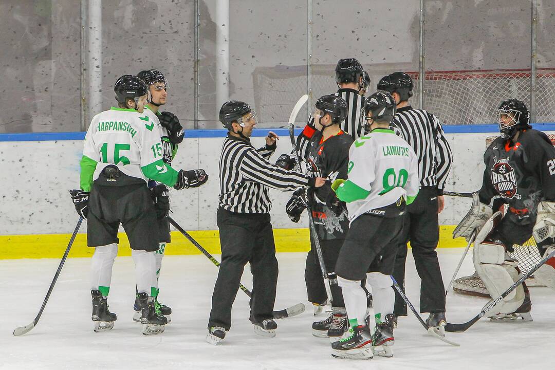 LLRČ: „Baltų ainiai“ – „Kaunas Hockey“ 6:10