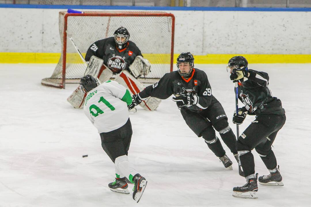 LLRČ: „Baltų ainiai“ – „Kaunas Hockey“ 6:10